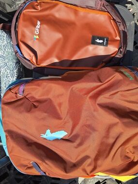 Cotopaxi Allpa 42L Del Dia + Cotopaxi Chesque Travel Bundle